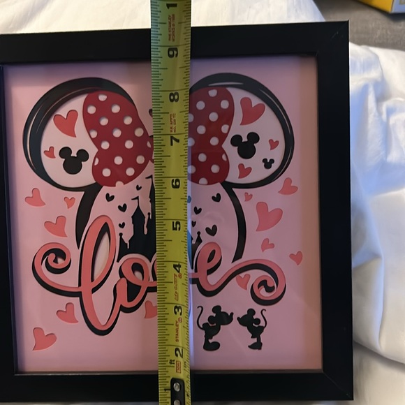 Disney Love shadow box - Picture 9 of 10